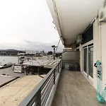 Heaven By The Sea ! Apartament Volos