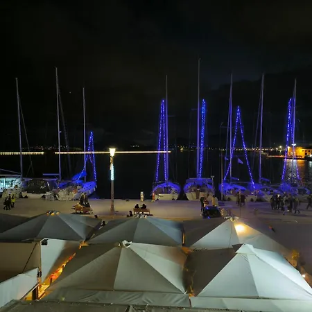 Heaven By The Sea ! شقة