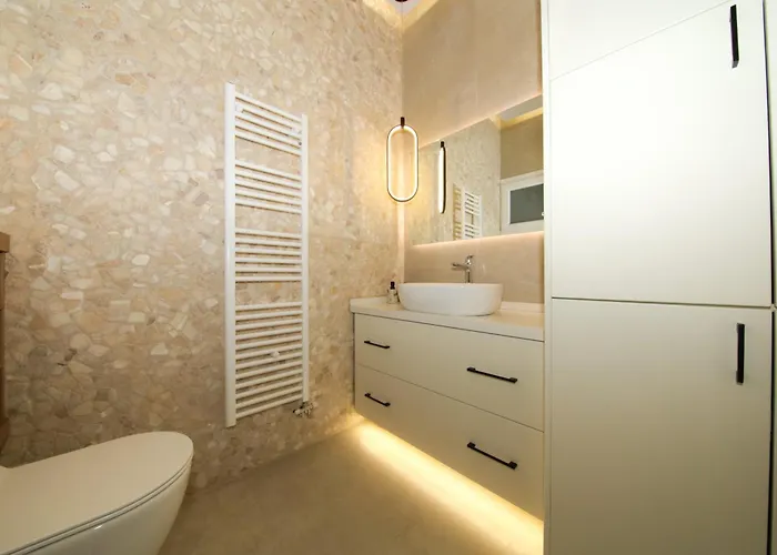 Heaven By The Sea ! *