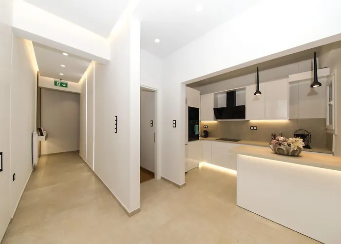 Heaven By The Sea ! * Volos