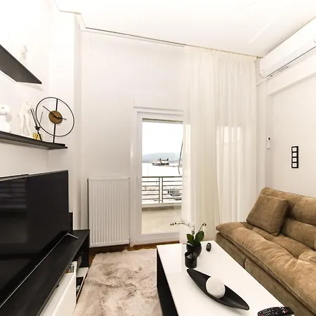 Heaven By The Sea ! Daire Golos