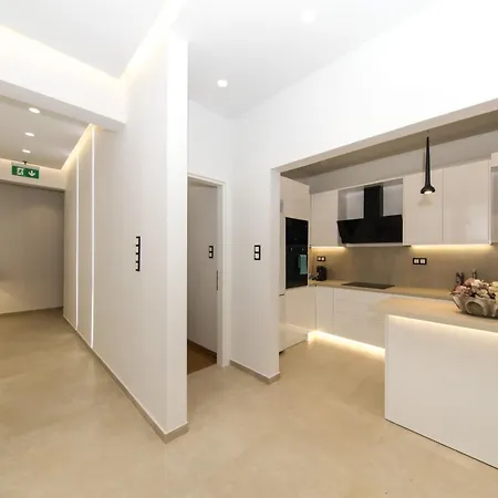 Heaven By The Sea ! * Volos