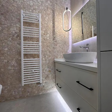 Heaven By The Sea ! Volos