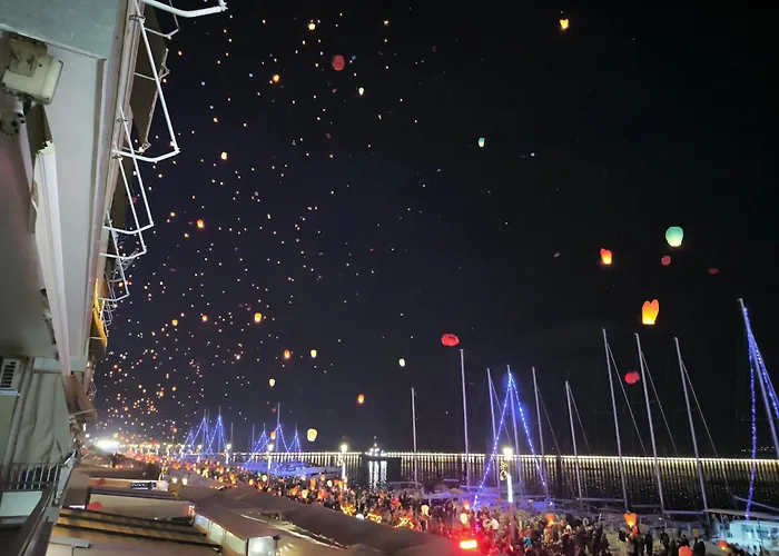 Apartment Heaven By The Sea ! Volos